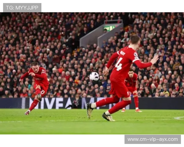 利物浦萨拉赫弧顶世界波让集锦节目反复播放